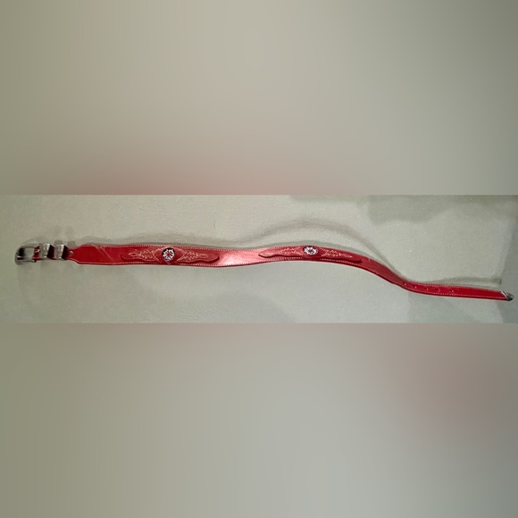 SILVER CREEK Collection VINTAGE RED Leather Belt - Picture 3 of 5